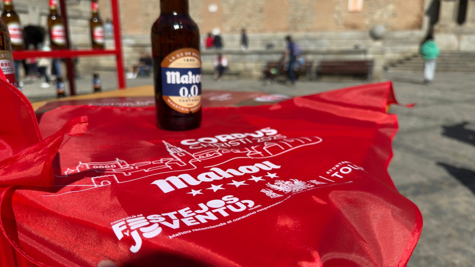 El diseño del pañuelo de las peñas del Corpus 2025 de Toledo