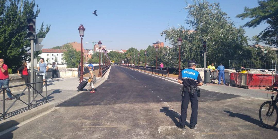 Ya se puede circular por los dos carriles del Puente Mayor