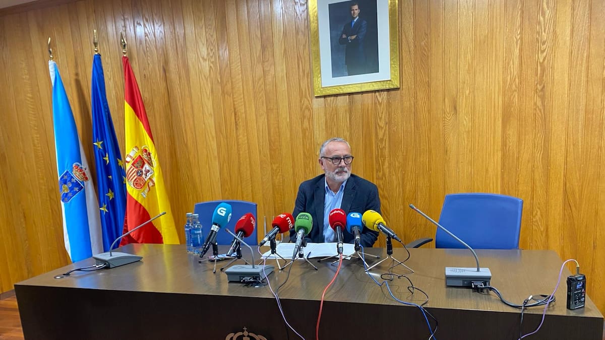 ¿Por qué dimite Óscar García Patiño?