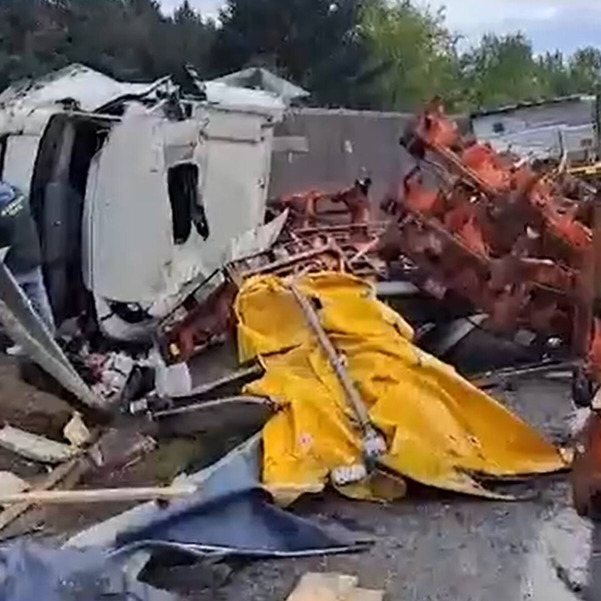 El accidente de un camión en la A-1 se transforma en una operación contra el tráfico de cocaína