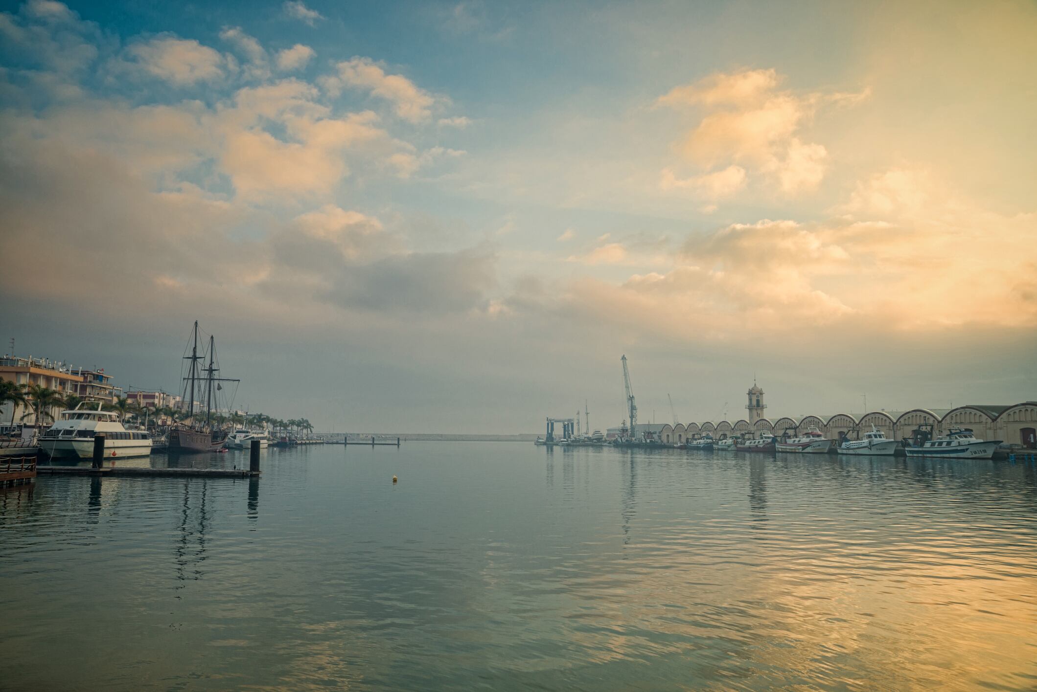 Imagen de archivo del puerto de Gandia