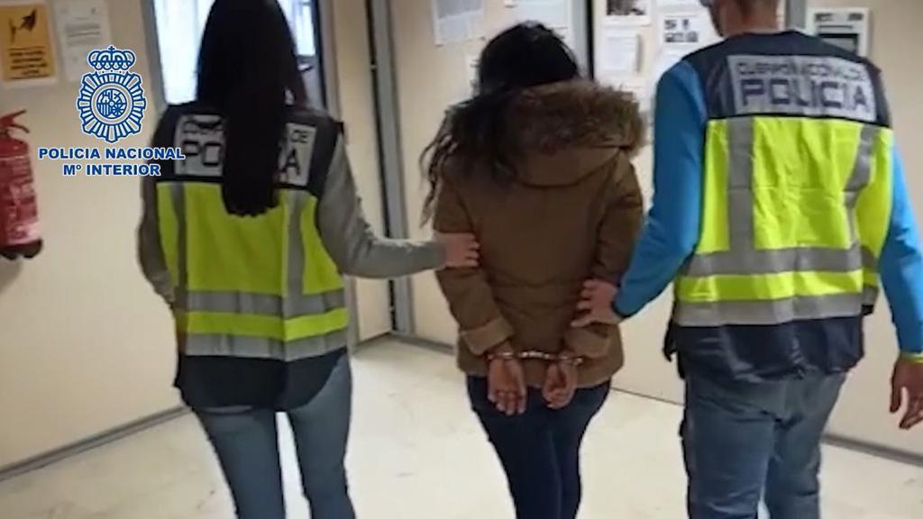 Detenida una mujer en Ciudad Lineal por abandonar a su hija de cuatro años de noche para irse a trabajar