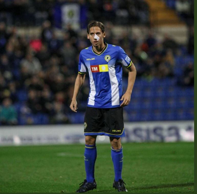 Checa, tras recibir un golpe en la nariz ante Alcoyano