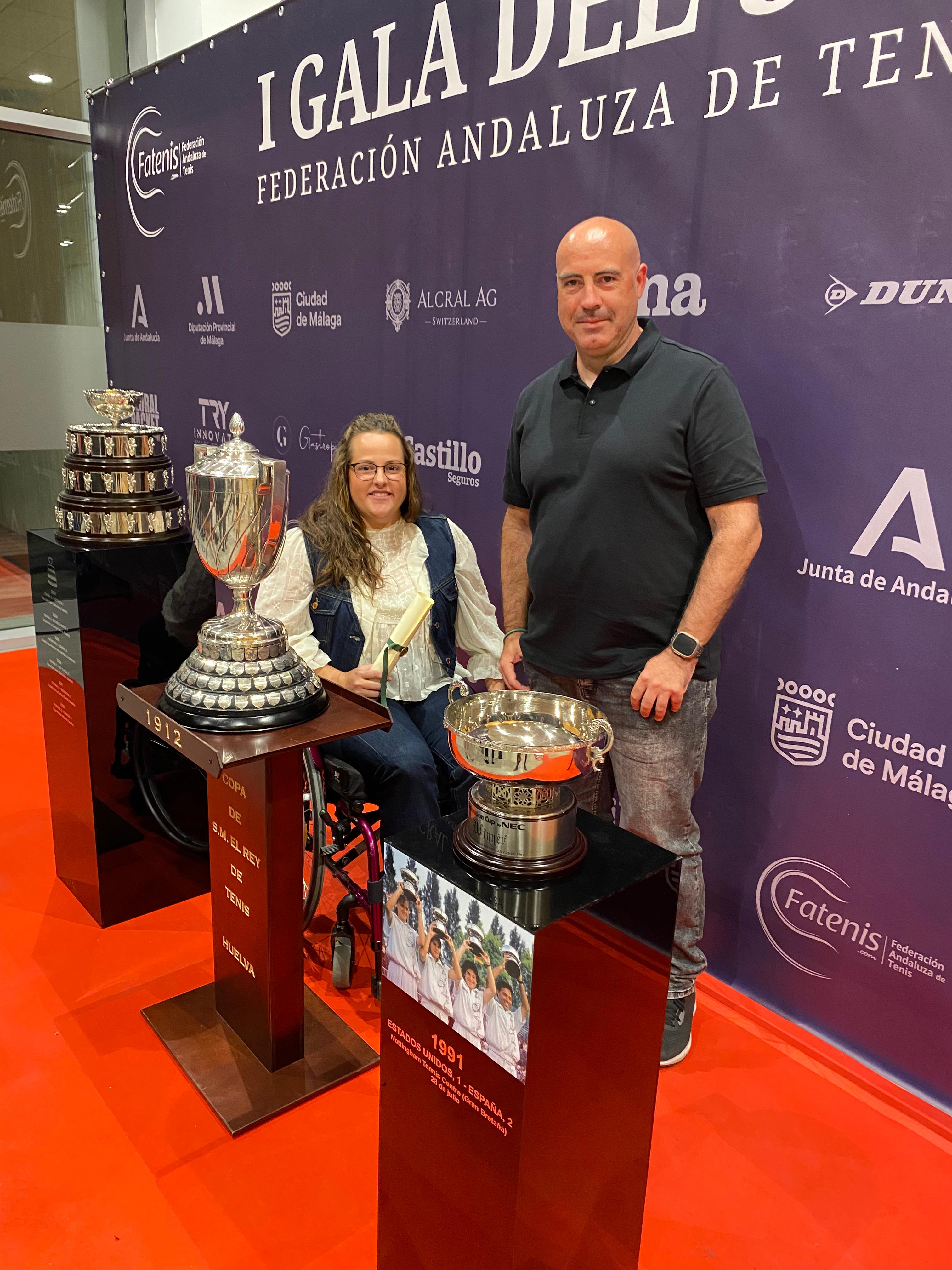 Laura Sambruno junto a su marido y entrenador