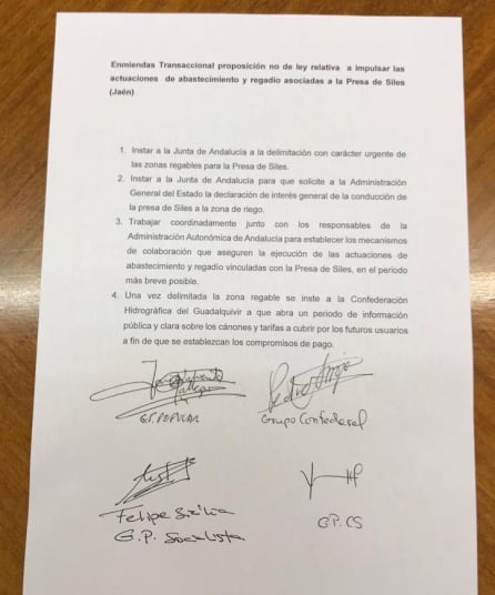 Documento de la Proposición No de Ley firmado por los representantes políticos