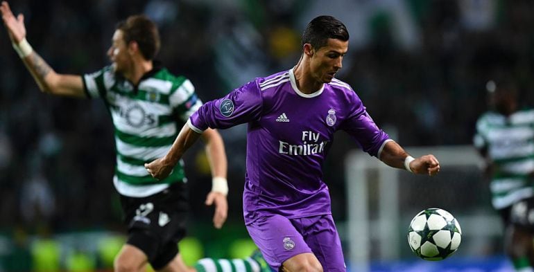 Cristiano Ronaldo, en un duelo de Champions ante el Sporting de Portugal.