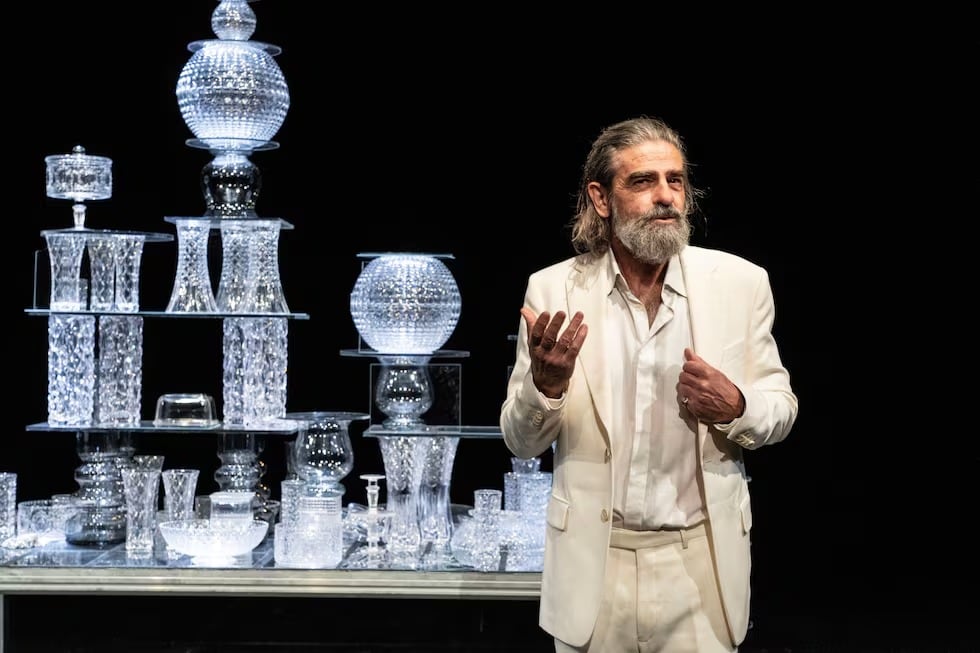 Escena de &#039;Un sublime error&#039; en La Abadía