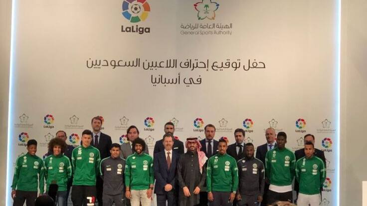 Informe de El Larguero: ningún jugador árabe ha jugado un solo minuto cuando se cumple un mes de su llegada a LaLiga