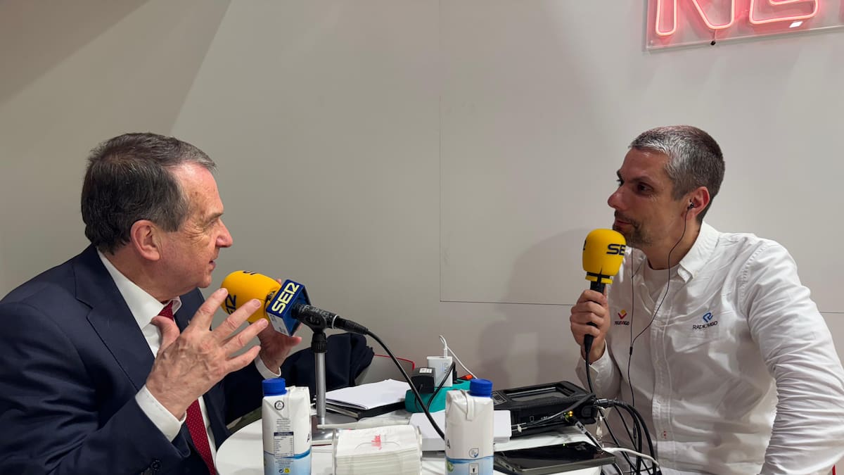 Abel Caballero, alcalde de Vigo, sobre la romería de Os Maios