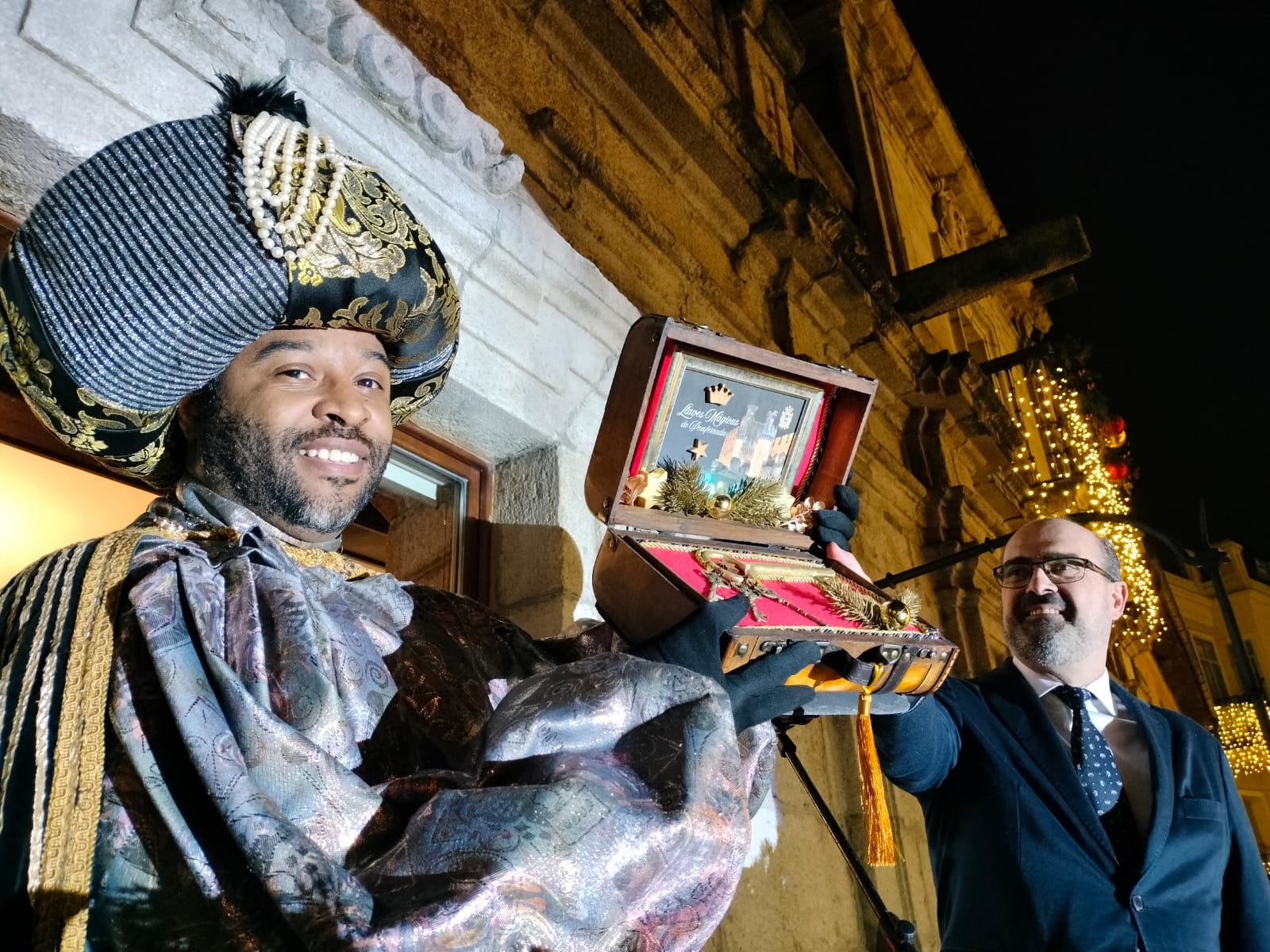 Entrega de las &#039;llaves mágicas&#039; al Mago Chalupa en Ponferrada