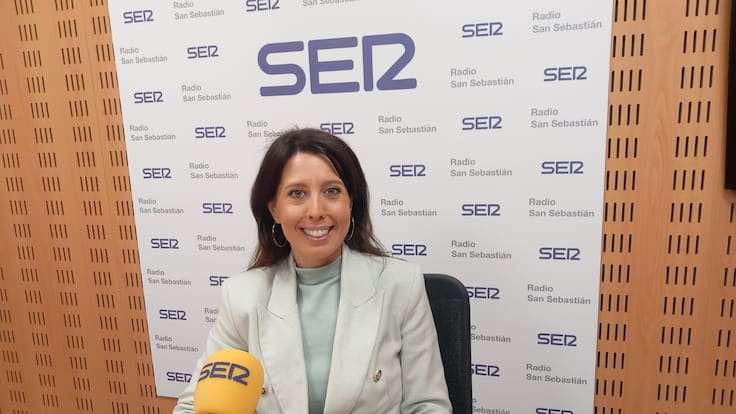 Azahara Domínguez reivindica el crecimiento de Lurraldebus y llama a la prudencia con las VTC