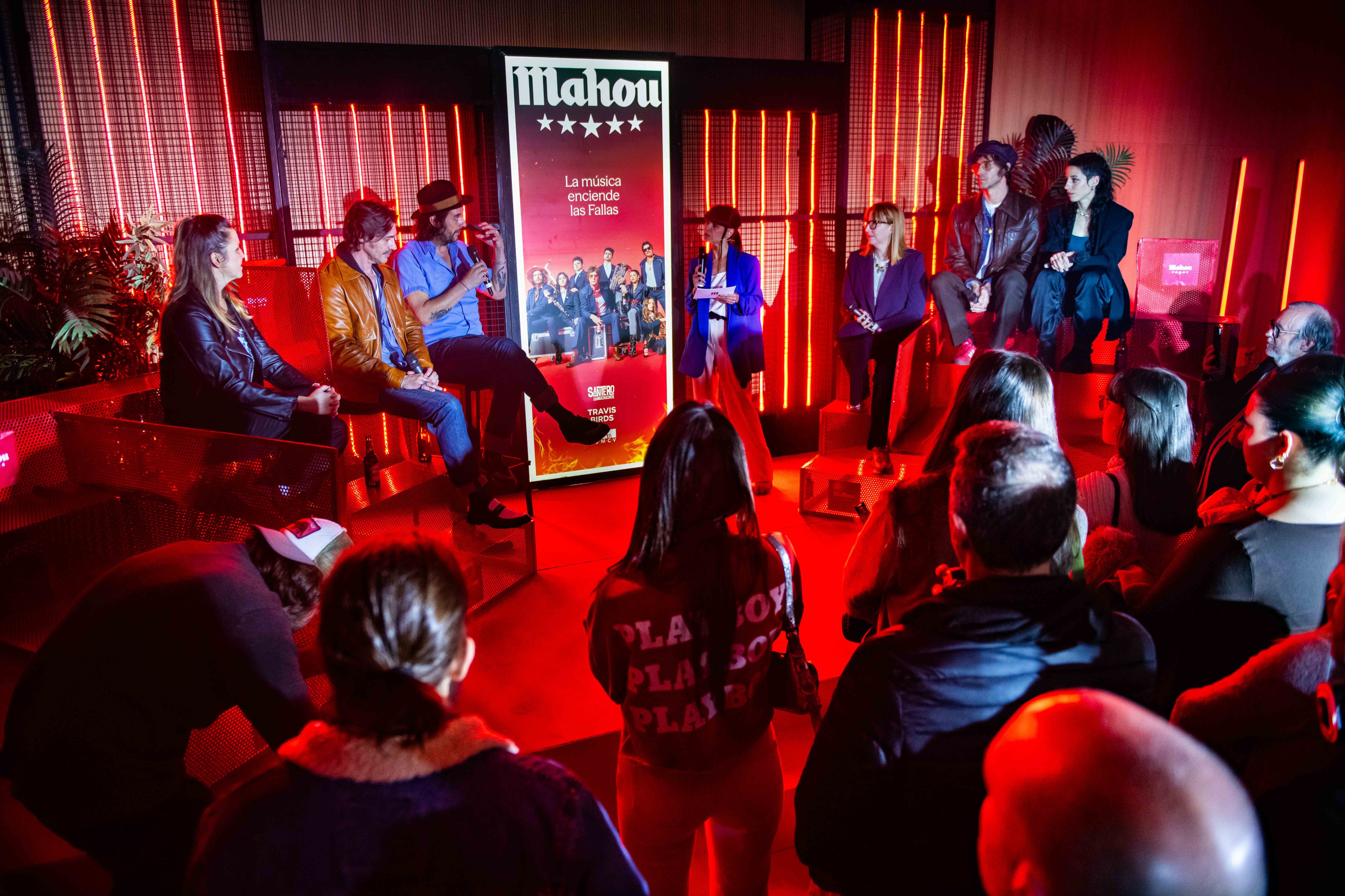 Presentación de la canción &#039;Valencia&#039;, de Santero y los Muchachos