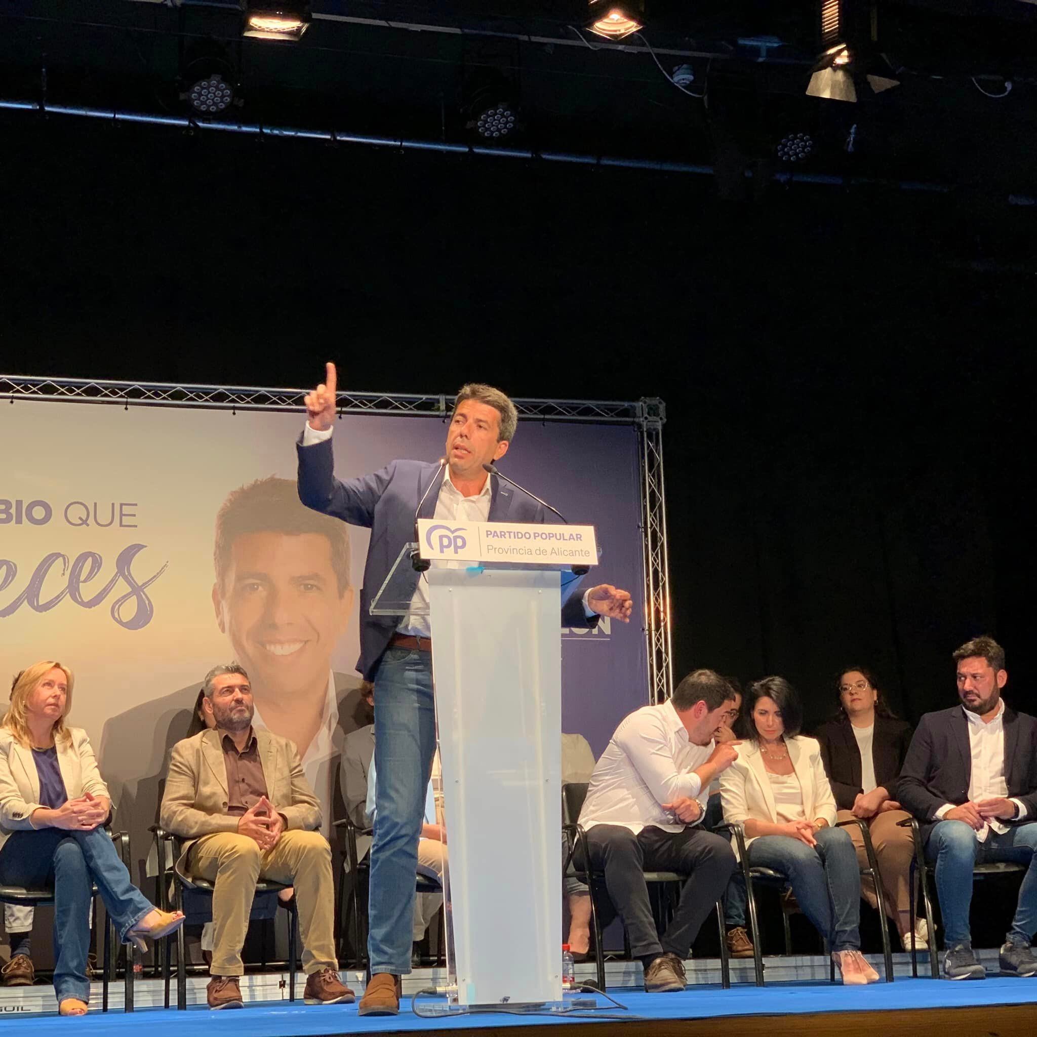 Momento del acto. Carlos Mazón