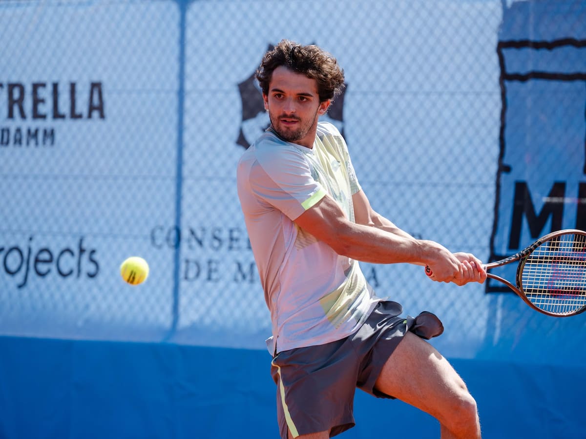 El ciutadellenc Sergio Martos brilla en una jornada de remuntades al II Open Menorca ATP Challenger 100