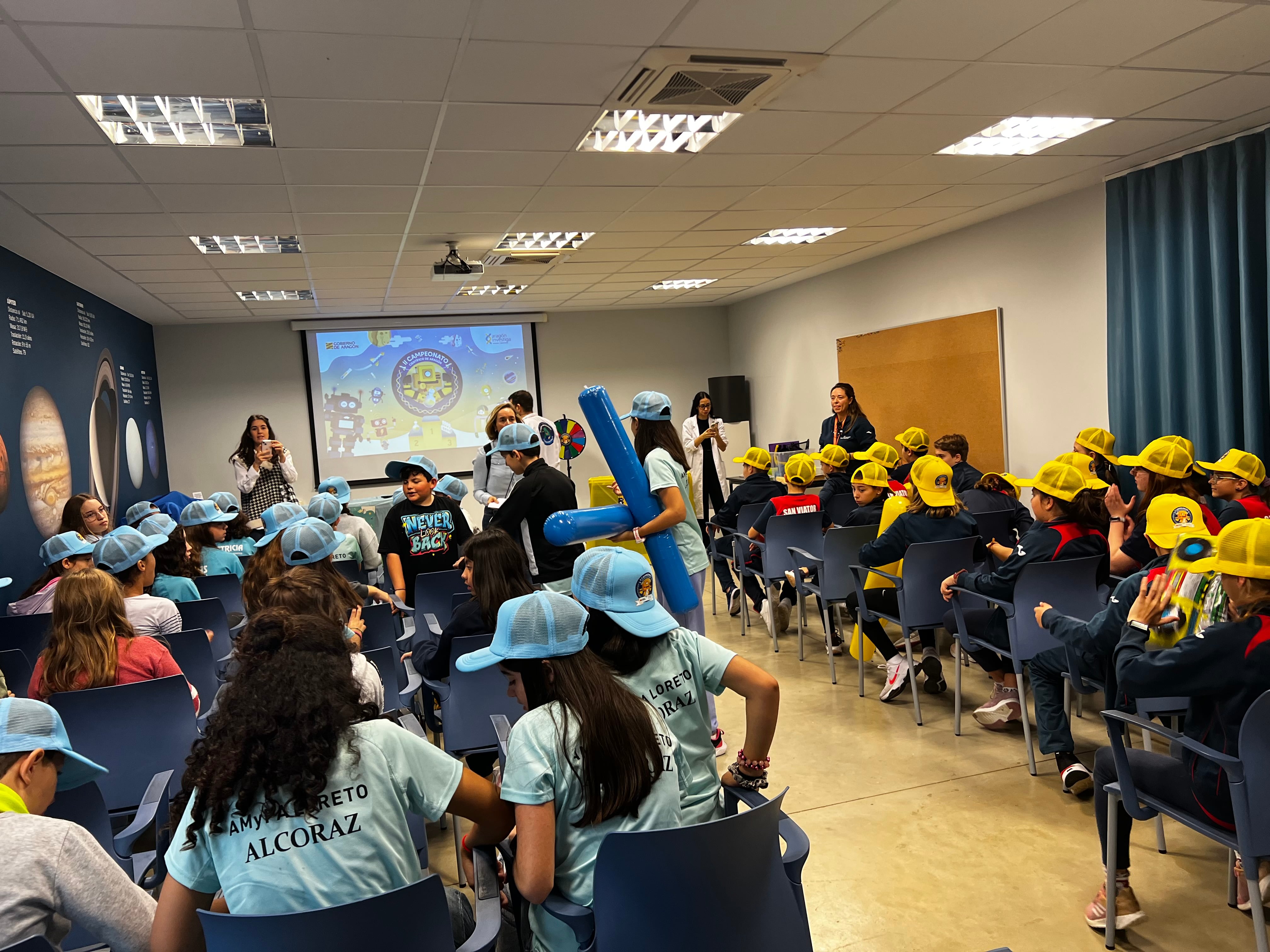 Campeonato científico en el Planetario