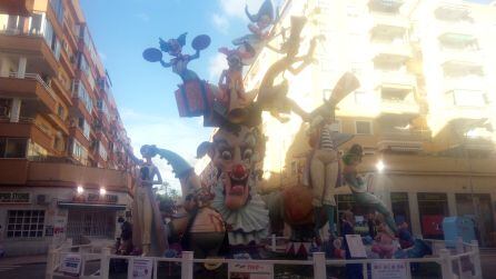 Falla París Pedrera.