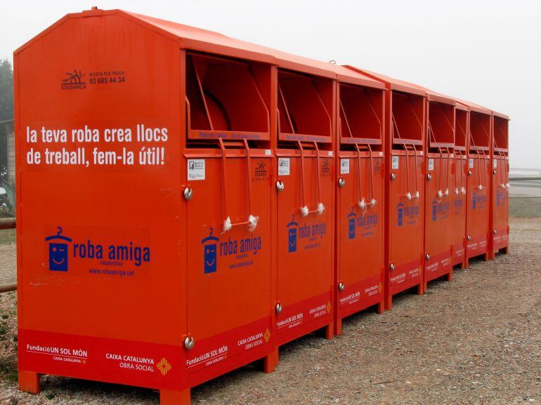 Contenidors de Roba Amiga