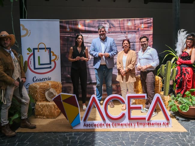 San Bartolomé se convierte en epicentro insular comercial con la V Feria de Saldos y Oportunidades de ACEA