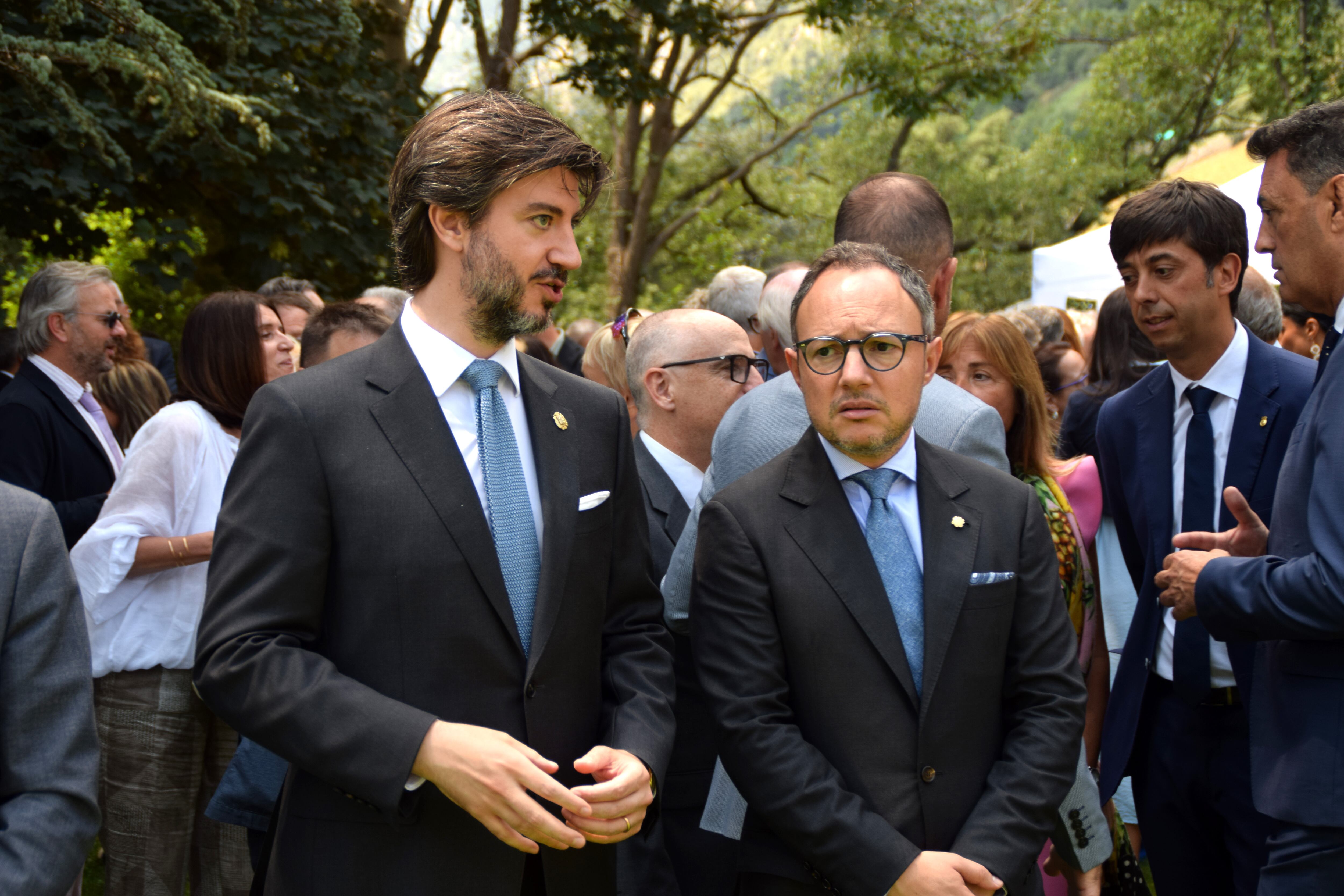 Xavier Espot i Carles Ensenyat durant l'acte de celebració del 14 de juliol