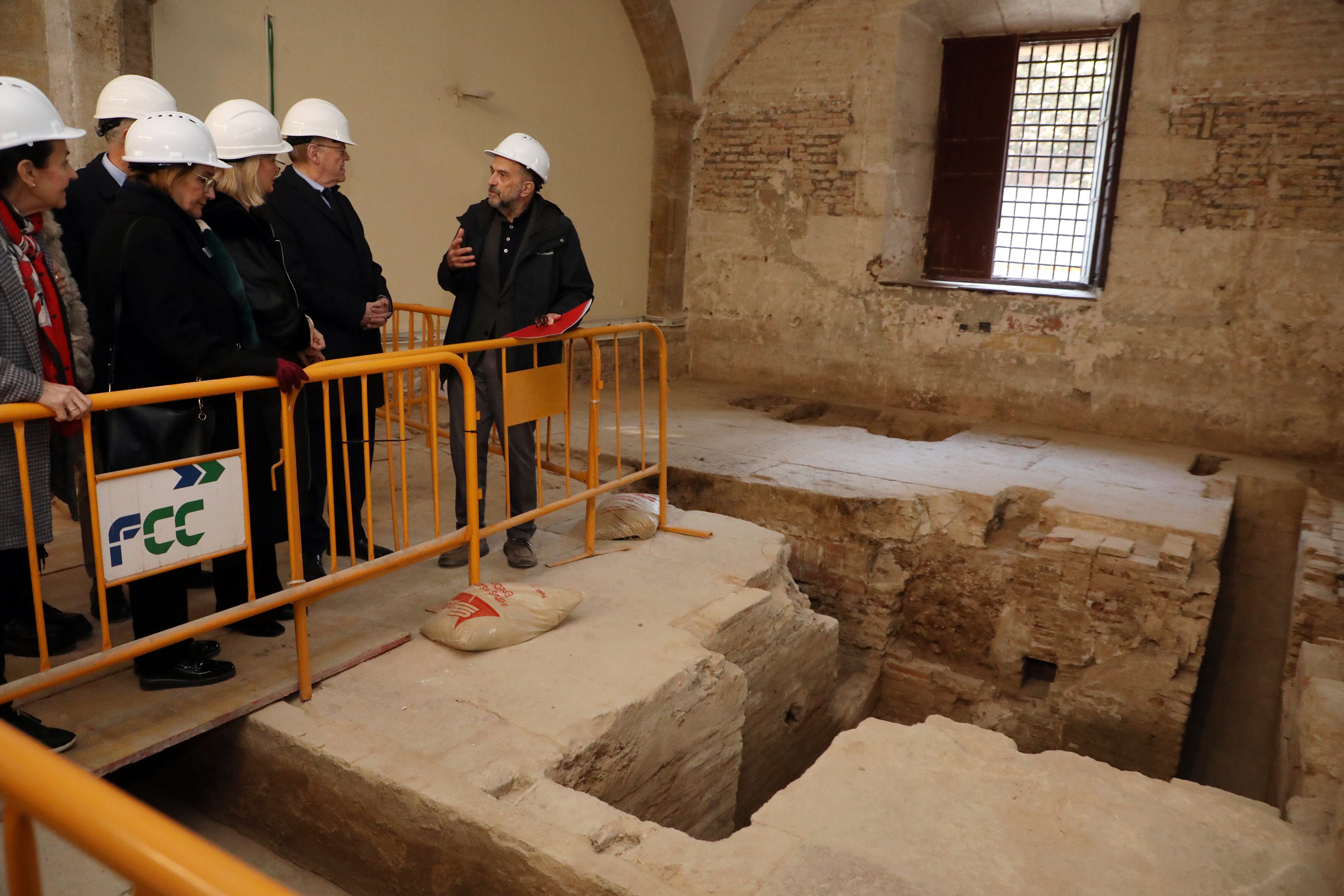 El president Ximo Puig visita las obras de rehabilitación integral del palacio de Justicia, la sede del TSJ