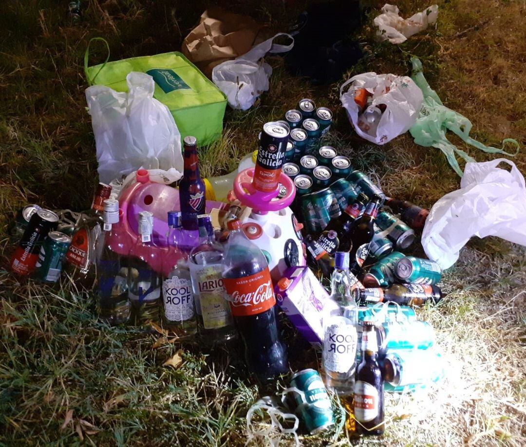 Bebida incautada en un botellón.