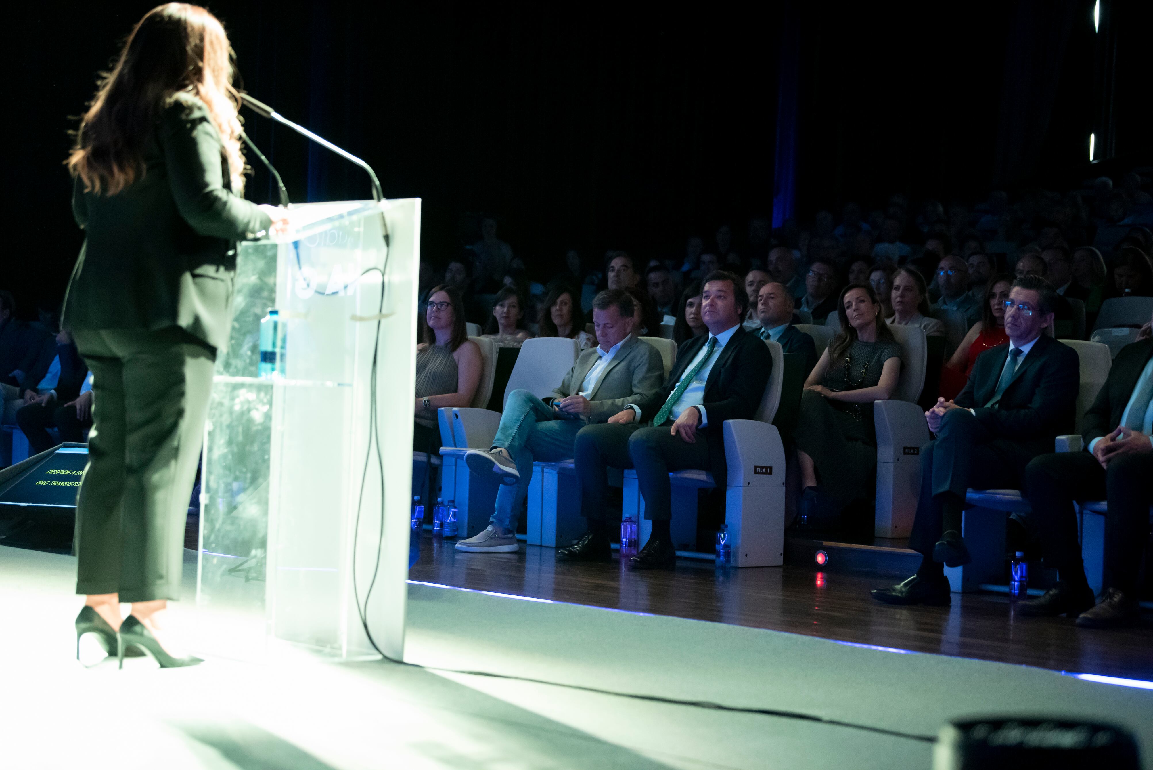 La directora de Radio Albacete, Justina Gómez, durante la gala del 90 aniversario.