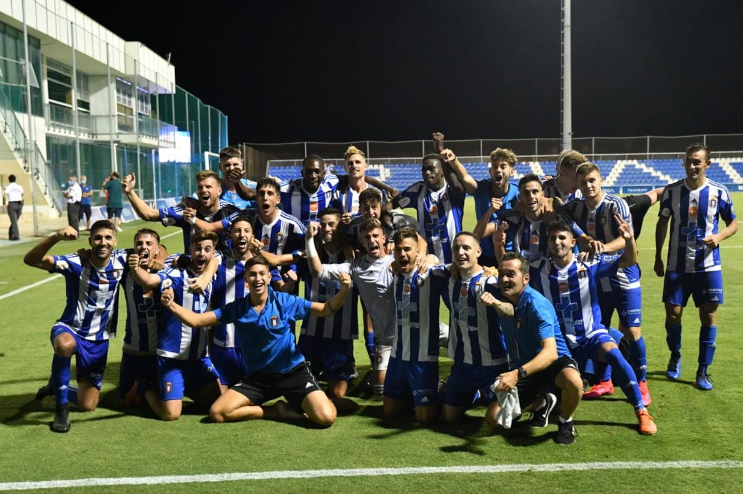 Imagen de la celebración del ascenso del Lorca Deportiva