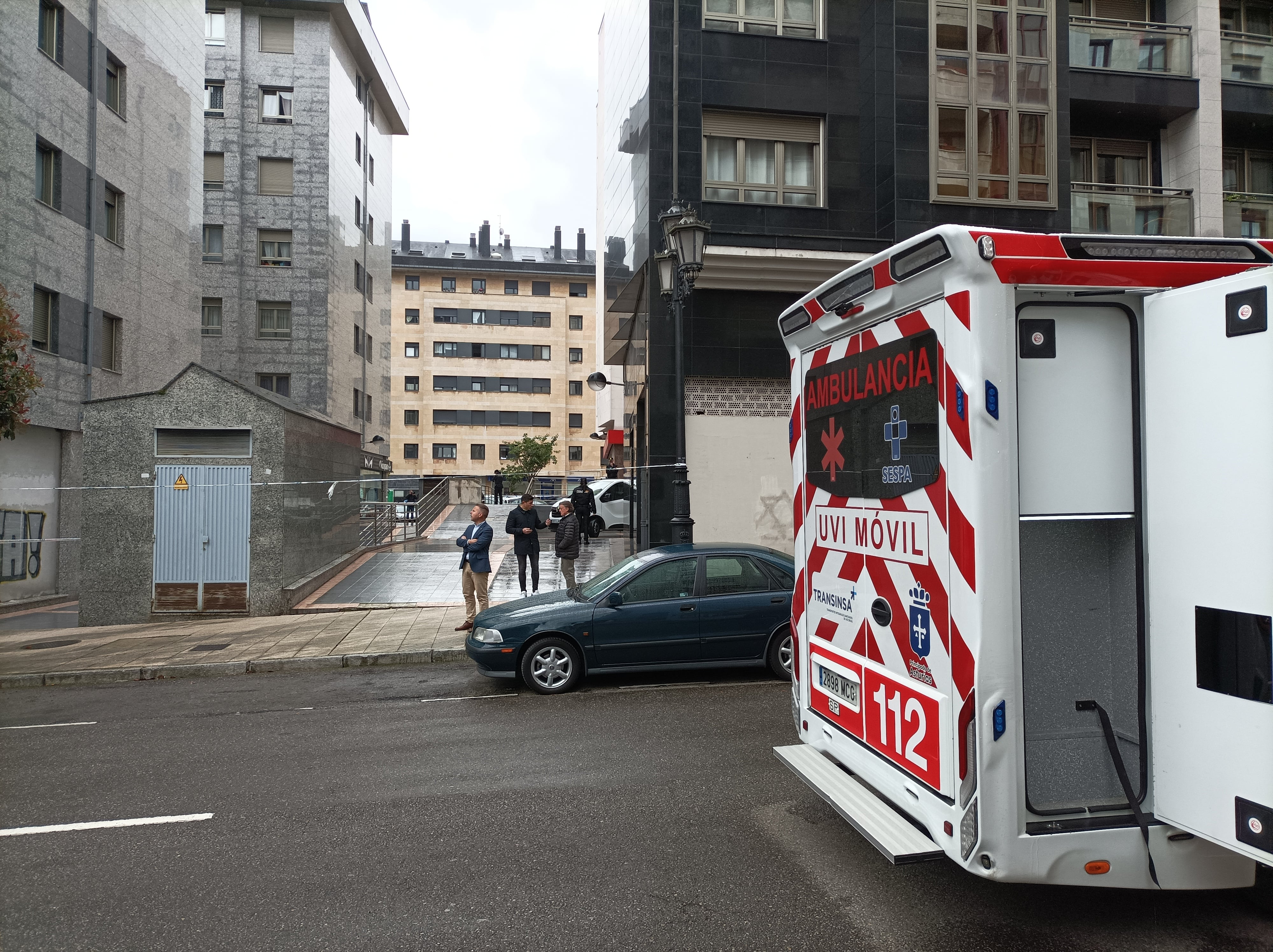 Los sanitarios desplazos a La Ería no han podido hacer nada para salvar la vida de las pequeñas.