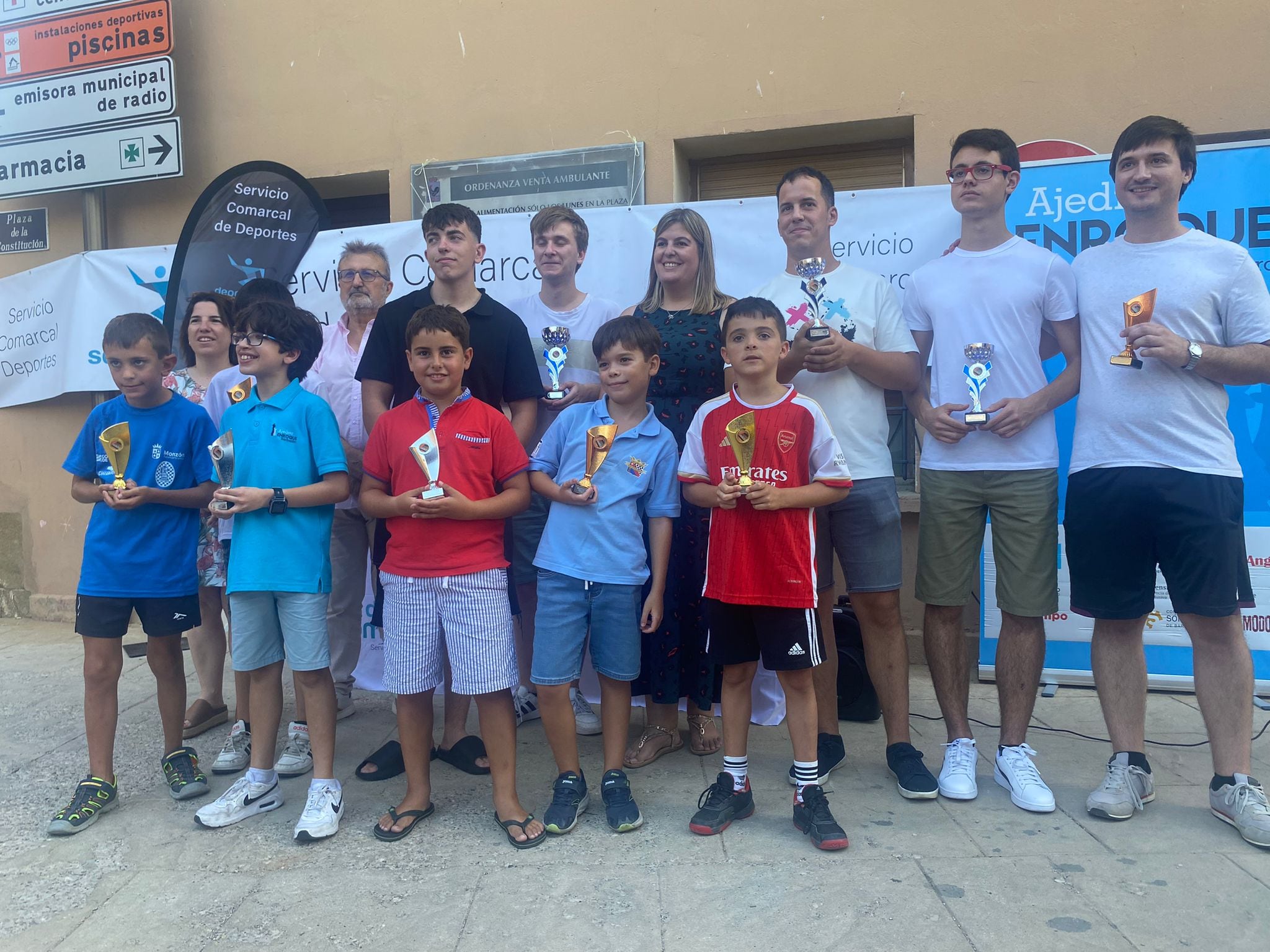 Foto de familia de los ganadores en la segunda jornada celebrada en Berbegal. Foto: Comarca de Somontano de Barbastro