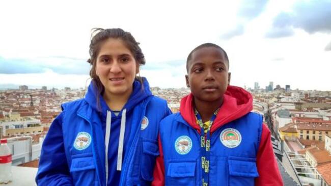 Andra (18) y Alejo (12), en la Cadena SER