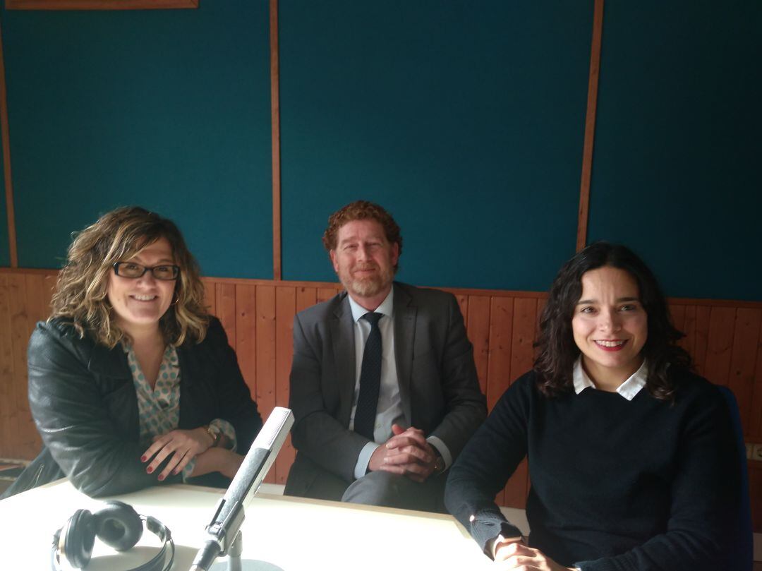 Adriana Villegas, José Ramón Carriles y Verónica Pérez.