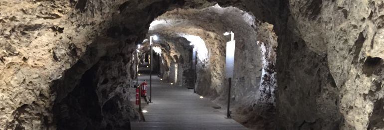 Interior del túnel antiaéreo de la calle Alfonso VIII de Cuenca.