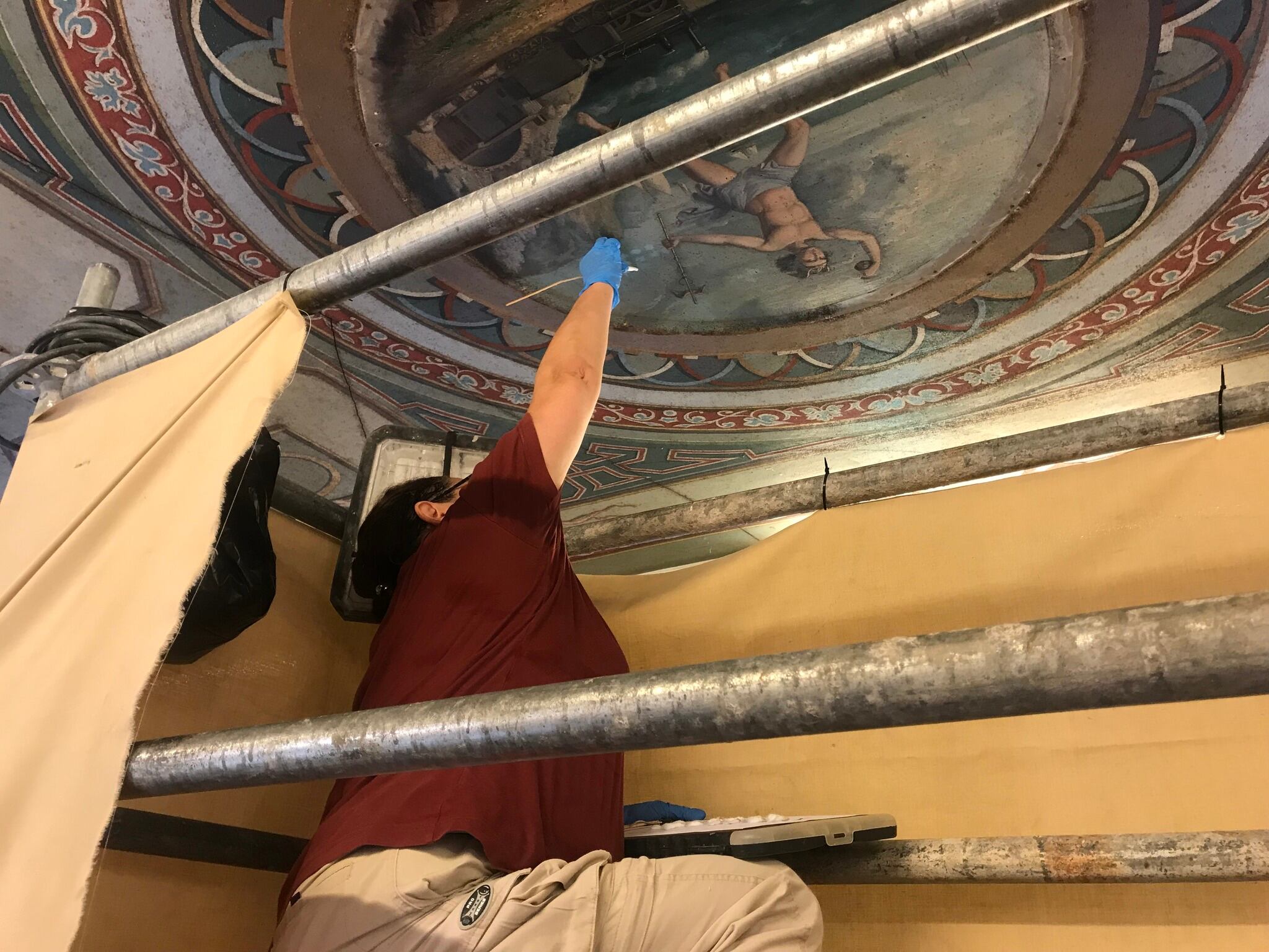 Trabajos de limpieza y restauración en La Confianza