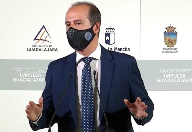 Alberto Rojo, alcalde de Guadalajara, presentando &#039;Impulsa Guadalajara&#039;