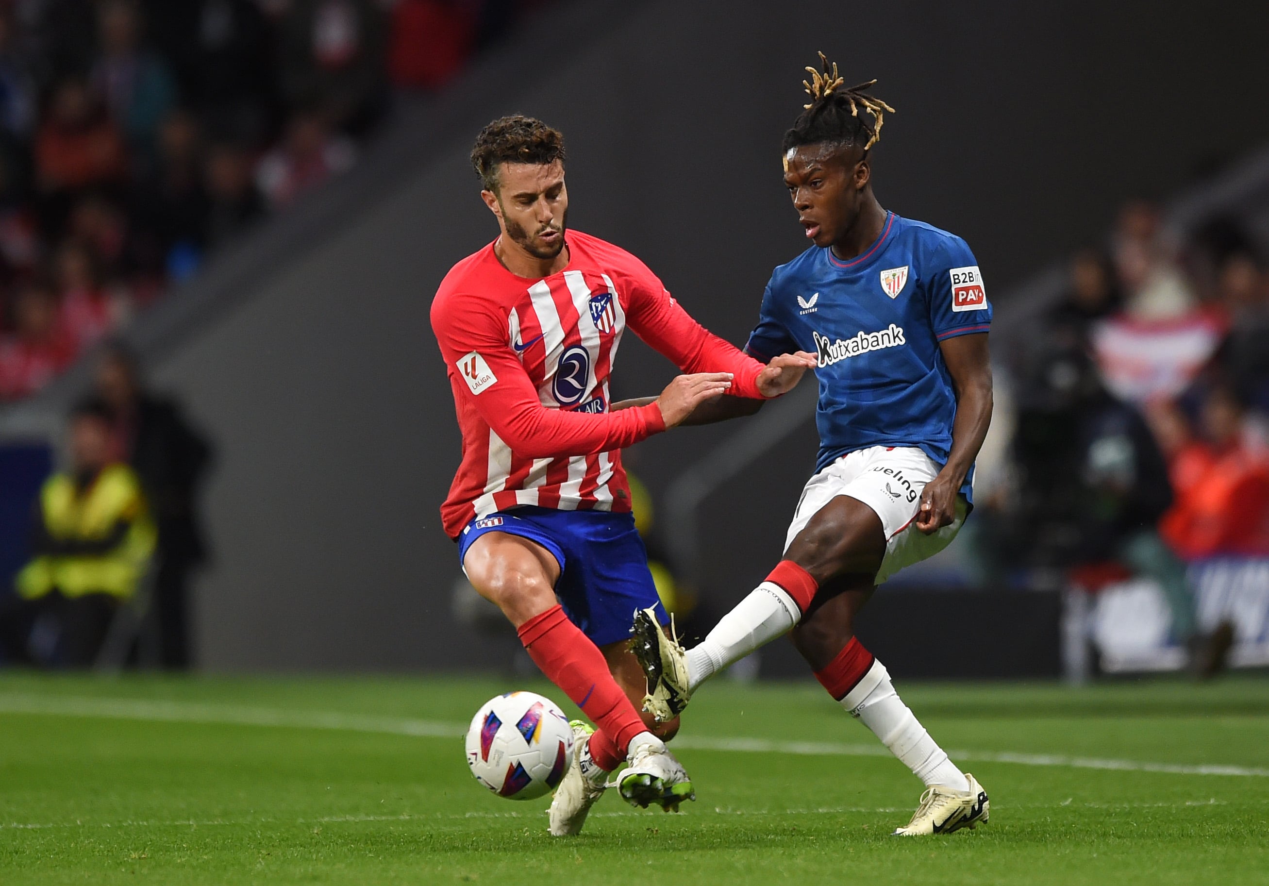 Nico Williams y Mario Hermoso, durante el partido entre Atlético de Madrid y Athletic Club el pasado sábado