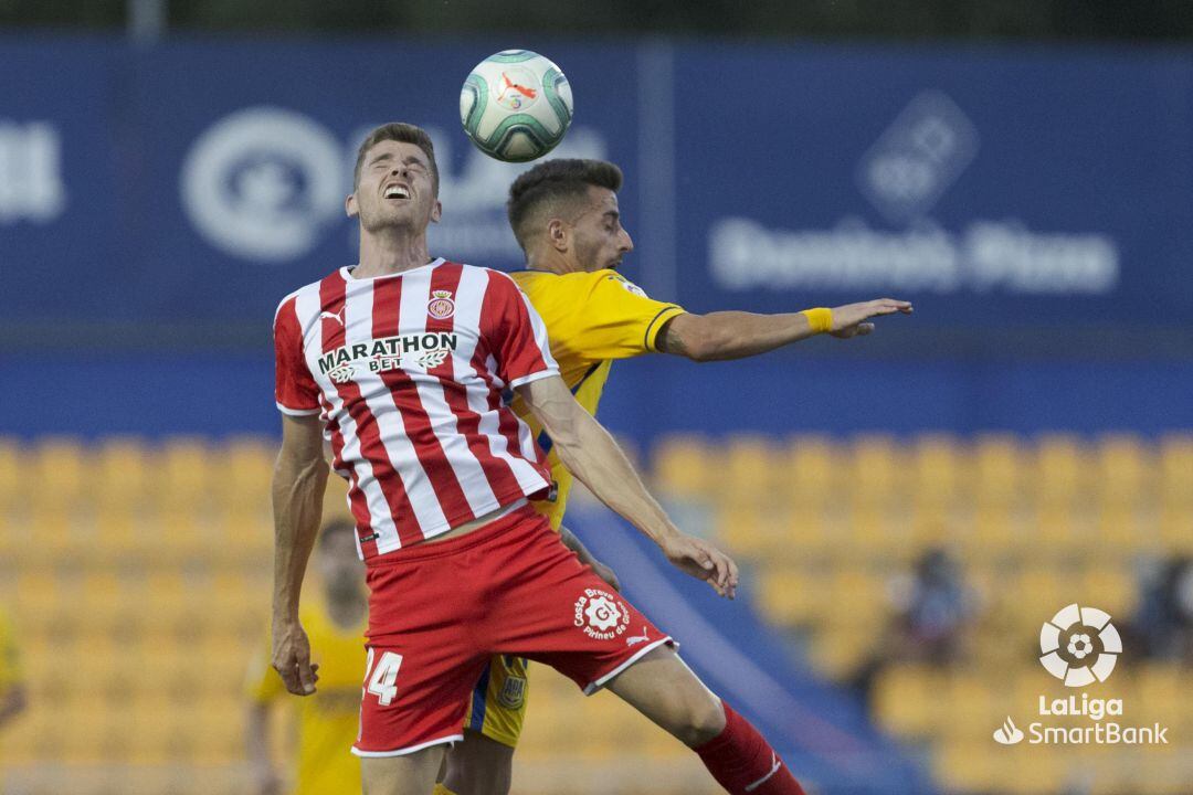 Gumbau, disputant una pilota.