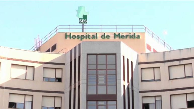 Hospital de Mérida donde permanece ingresada la niña