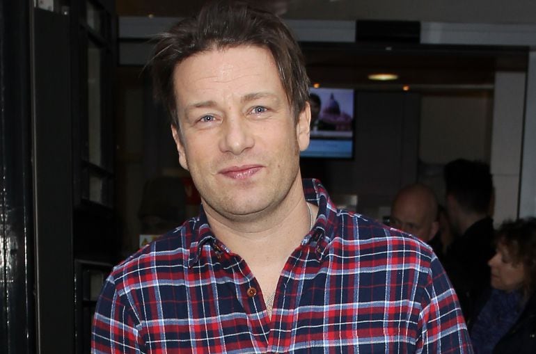 Canal Cocina acaba de estrenar un nuevo programa de Jamie Oliver.