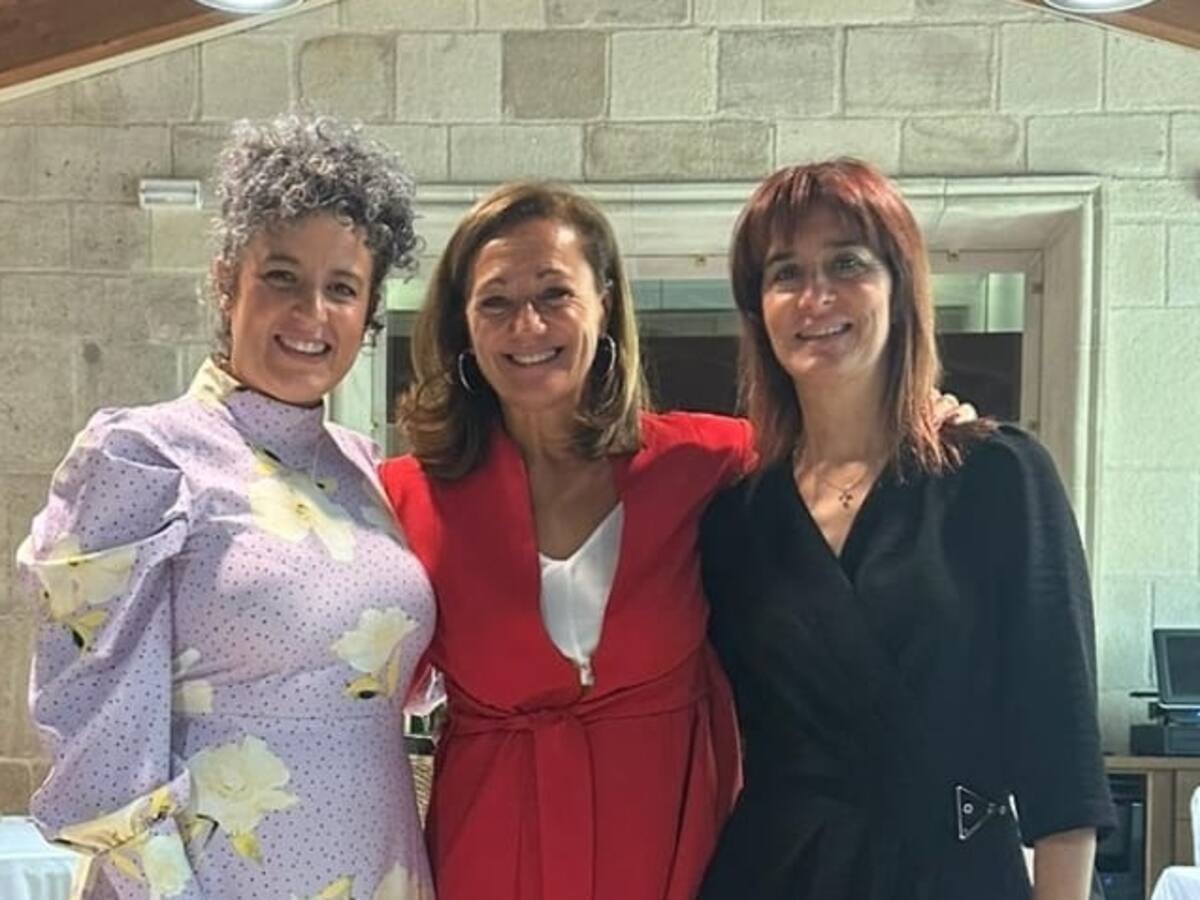 Helena García Gutiérrez y Angélica del Torno Ibeas, enfermeras de la Unidad de Hospitalización de Psiquiatría del HUBU y miembros de APRESUIC abordan la sensibilización para la prevención del suicidio