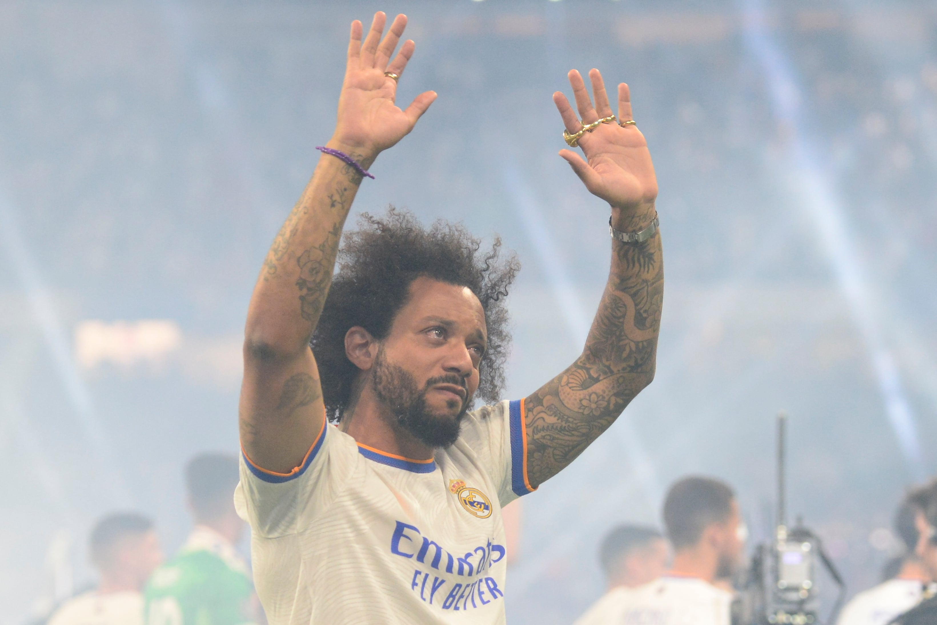 MADRID, 29/05/2022.- El jugador brasileño del Real Madrid, Marcelo, durante la celebración hoy domingo en el estadio Santiago Bernabéu de la victoria del equipo madridista en la final de la Liga de Campeones. EFE/Victor Lerena.