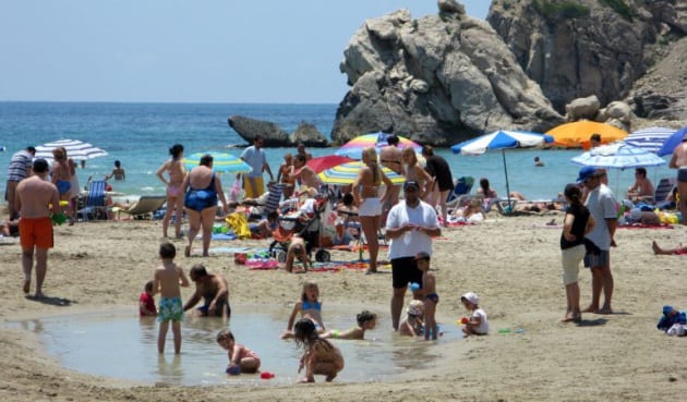 Fotografía de la playa de Benidorm.