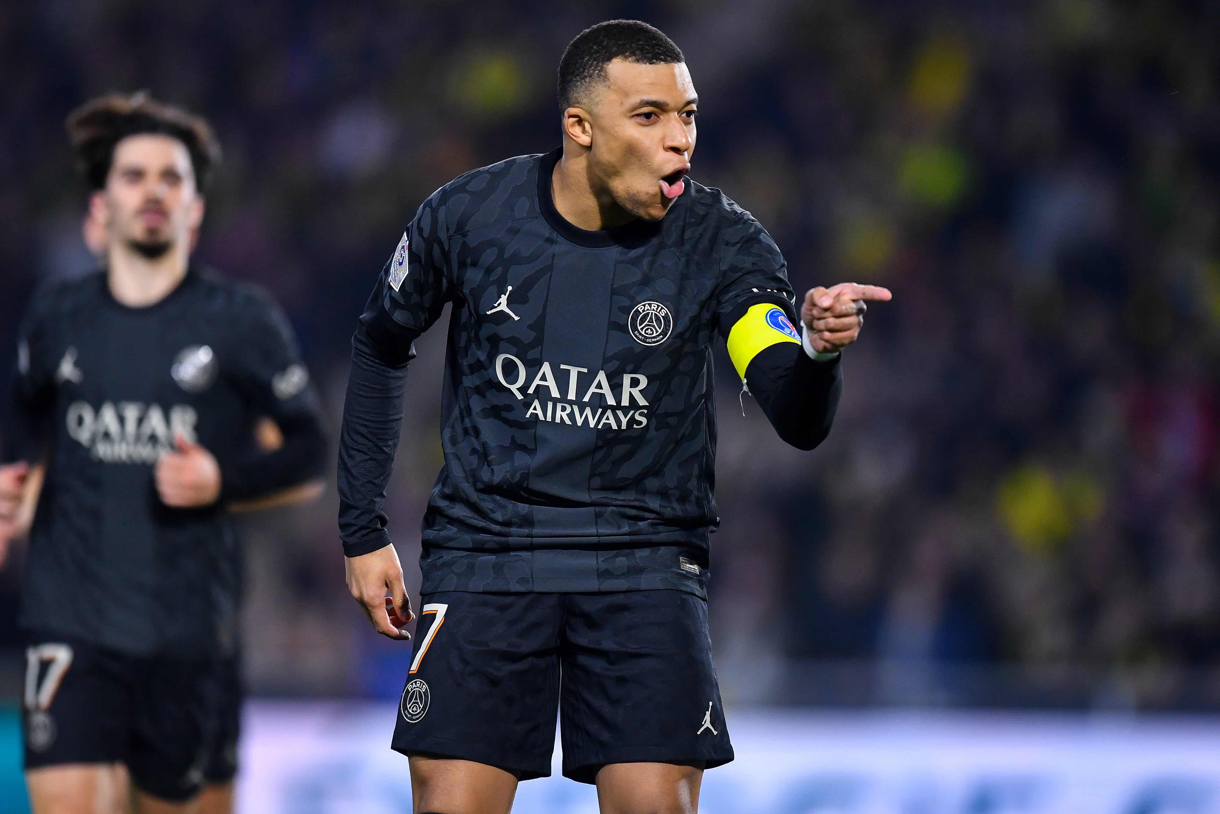 Kylian Mbappe celebra su gol durante el partido de la Ligue 1 Uber Eats entre el FC Nantes y el Paris Saint-Germain disputado en el Stade de la Beaujoire. (Photo by Franco Arland/Getty Images)