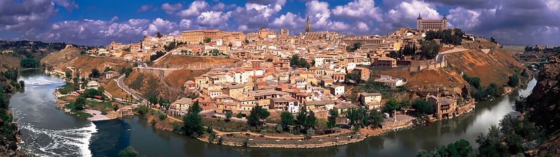 Se suprime la posibilidad de hacer viviendas en la Vega Baja y se recuperan las actividades entorno al río Tajo para que sea el eje de la ciudad