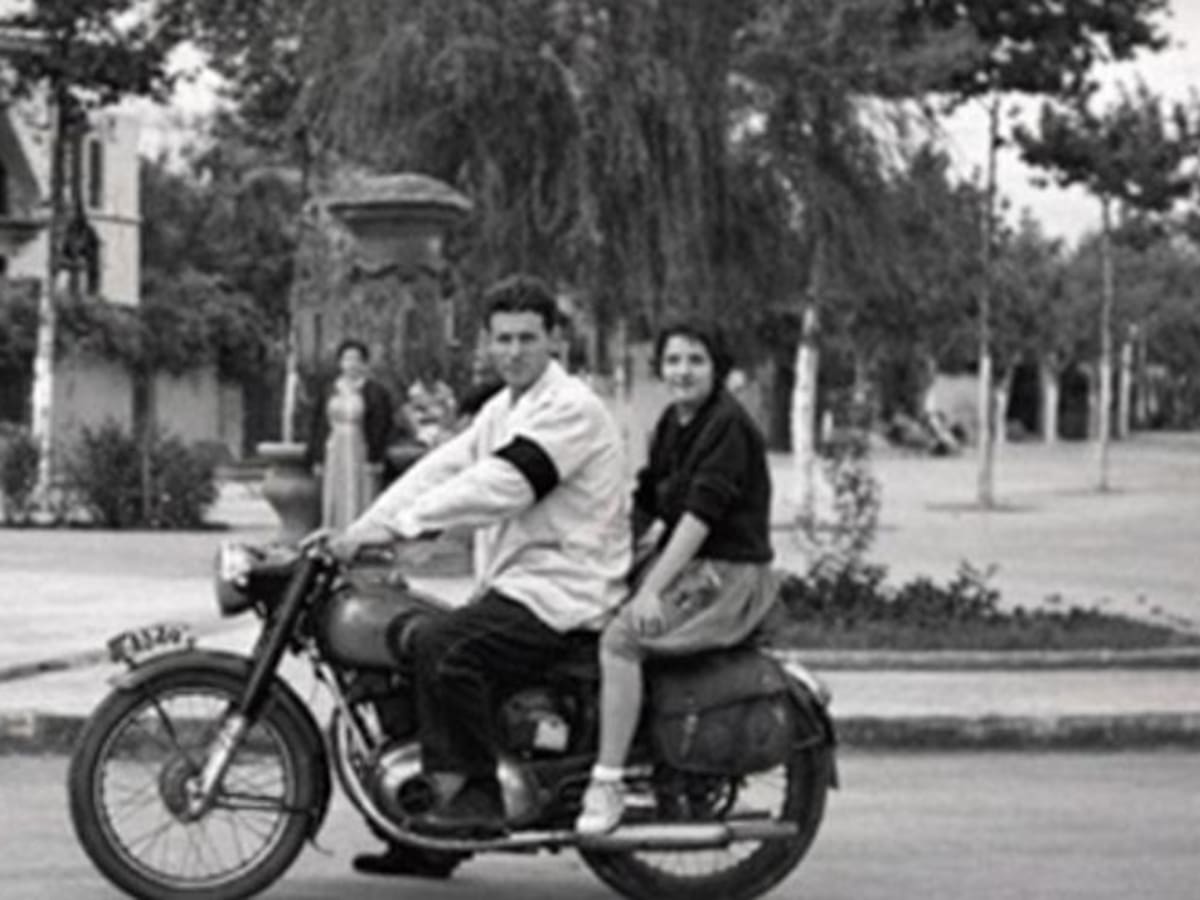 Un archivo rescatado del Rastro de Madrid invita a reconstruir una historia pendiente en Gernika