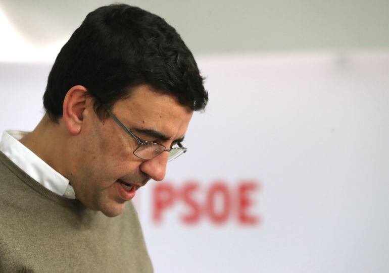 El portavoz de la comisión gestora del PSOE, Mario Jiménez, se reunió este miércoles con el PSC