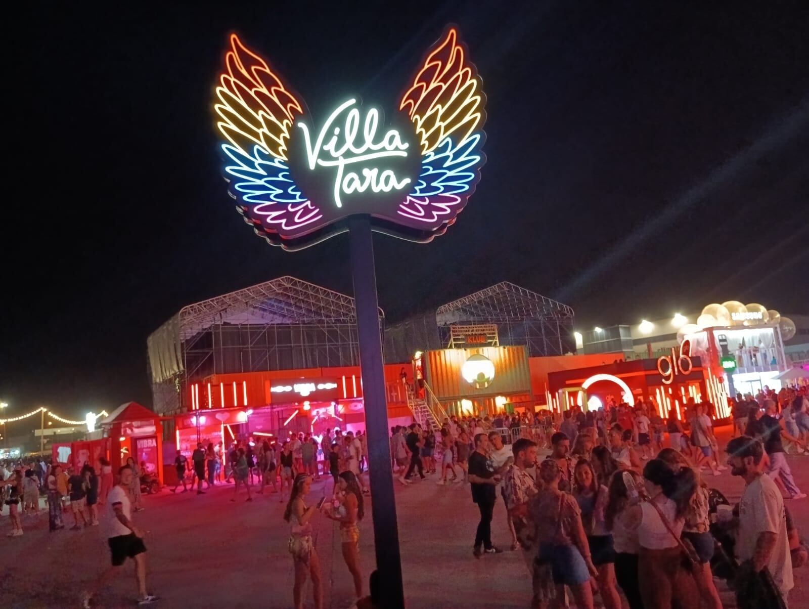 Poste que recuerda a Andrés Martín Garrido en el Picón