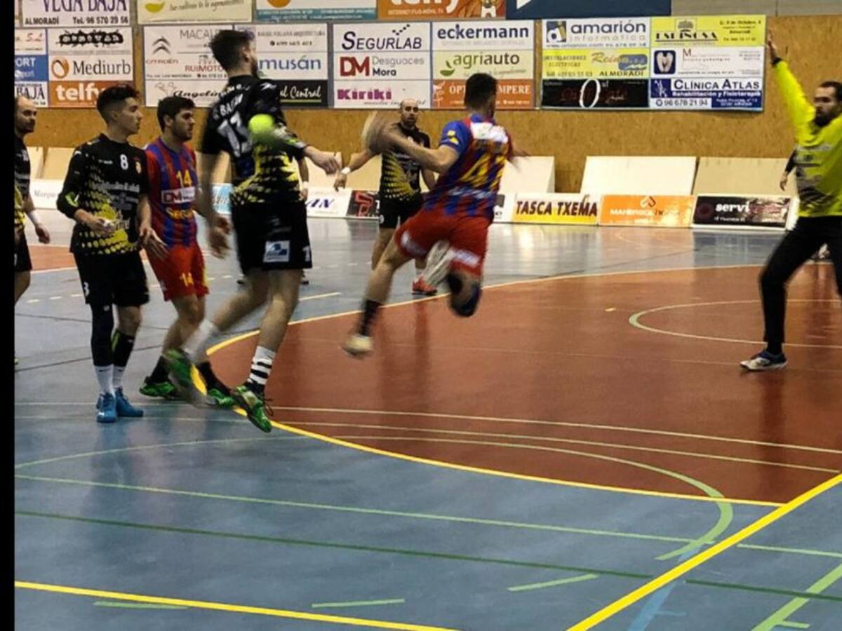 El Elda - C.E.E. sigue sumando (21-27)