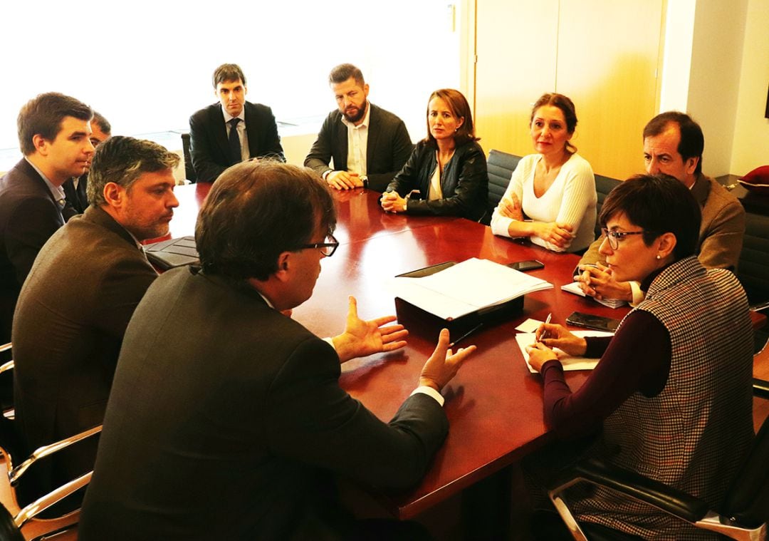 Reunión de representantes de Life for Tyres con Isabel Rodríguez y Félix Calle