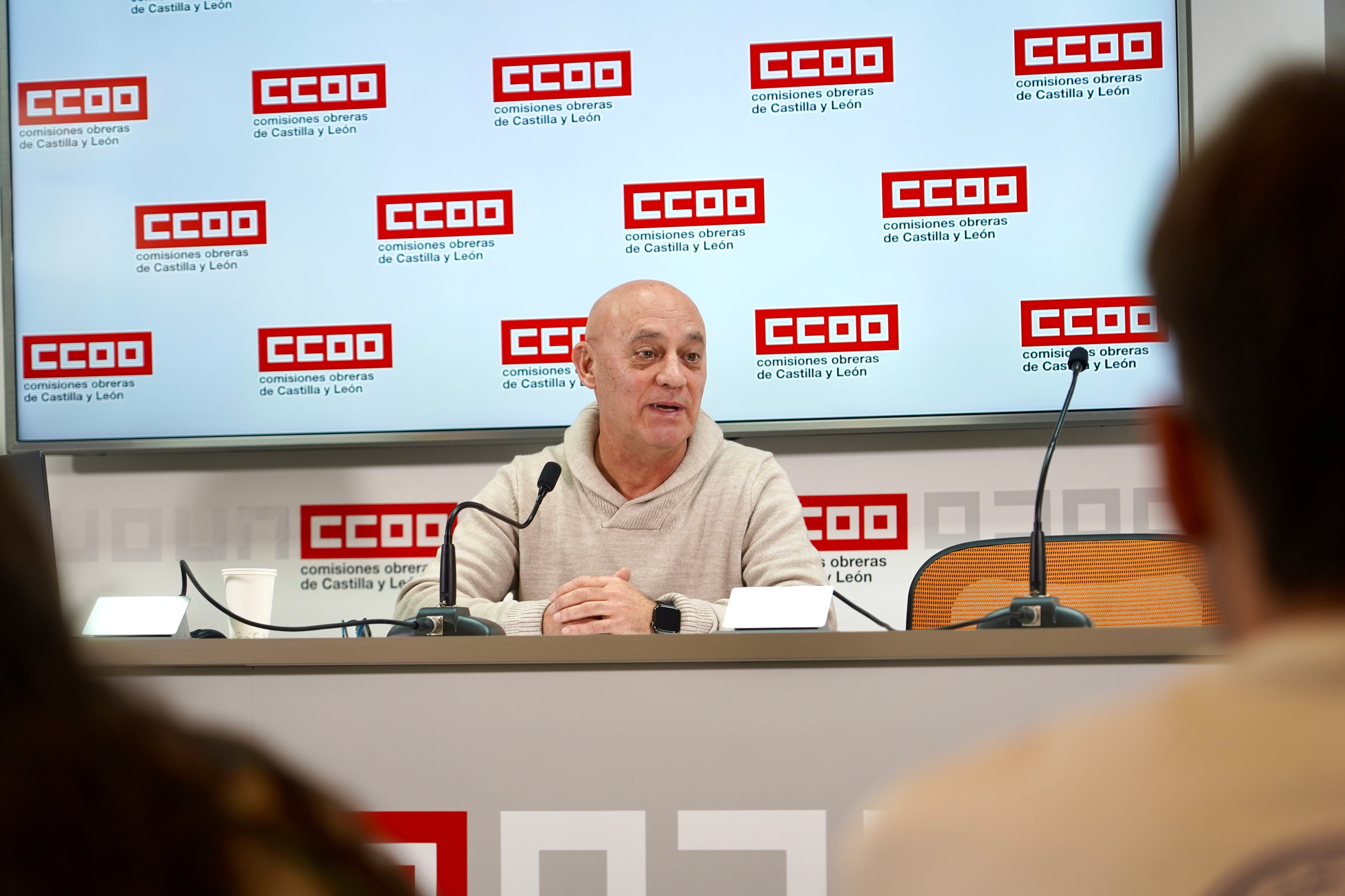 El secretario de Acción Sindical, Salud Laboral y Medio Ambiente de CCOO CyL, Fernando Fraile, hace balance de la Negociación Colectiva en 2025 y expone las previsiones para 2026. La rueda de prensa se puede seguir en directo: https://youtube.com/live/n-FALHMA58s?feature=share