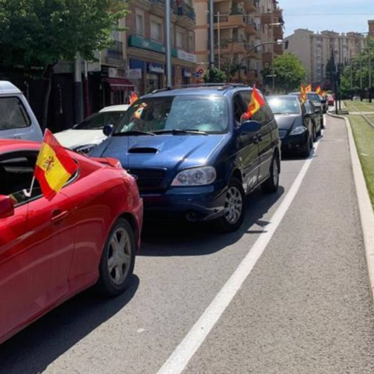 La Policía no descarta que el ataque a vehículos en la manifestación se produjese con un tirachinas